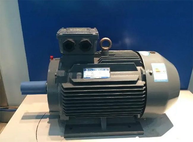 高效電機(jī)對(duì)中小企業(yè)可持續(xù)發(fā)展和市場競爭力的影響。